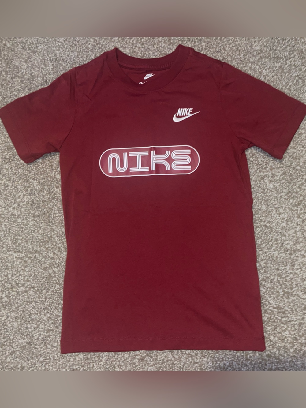 Nike tee